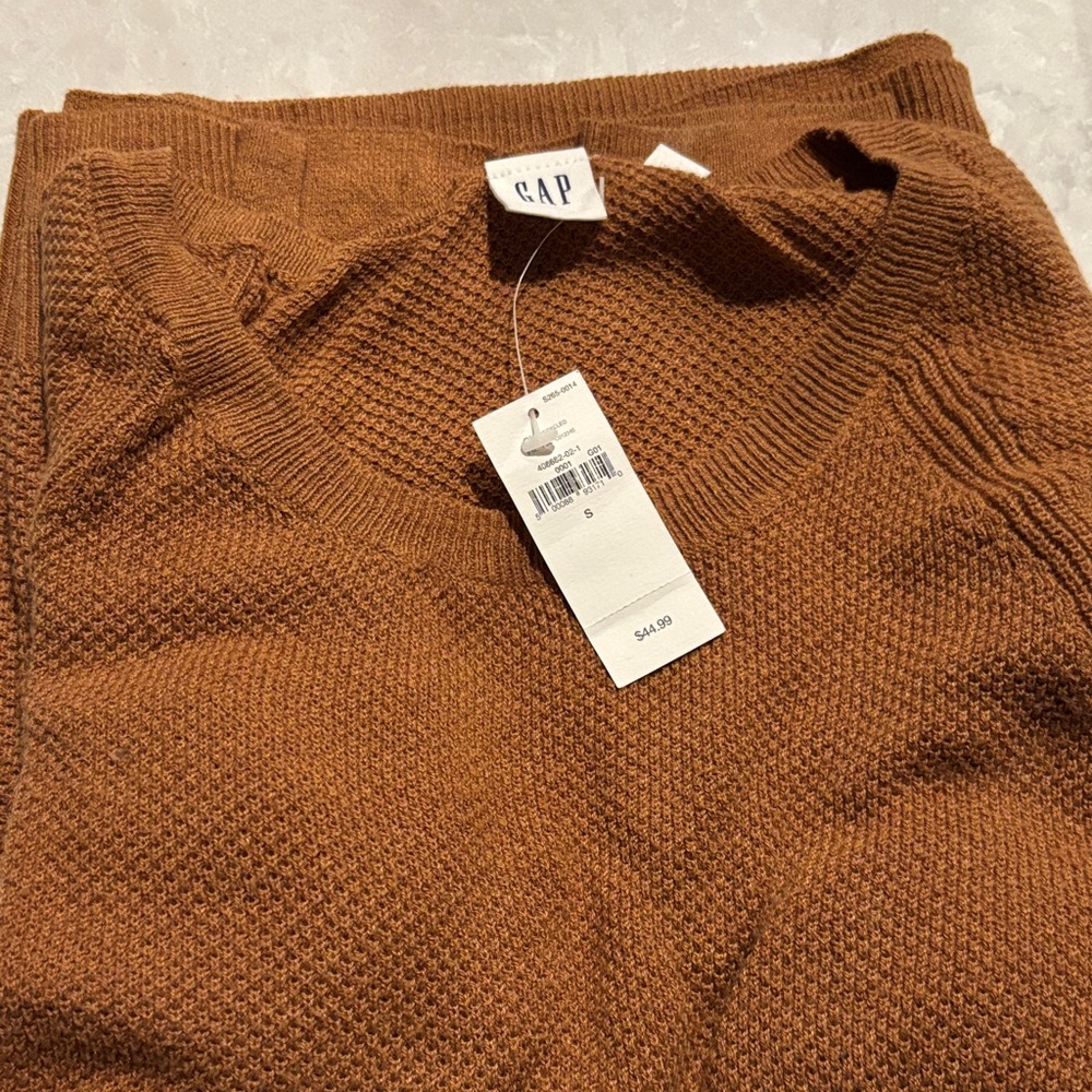 GAP Warm Chestnut Knit Pullover